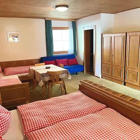 Gaestehaus Reiter منزل للإقامة Eben am Achensee